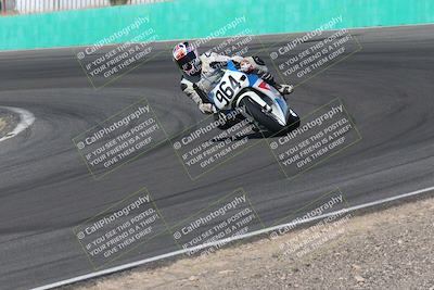 media/Apr-20-2025-AHRMA (Sun) [[393a79c373]]/Race/group 10 early race/Turn 4b/